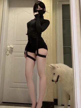 织梦痣铃教你手冲舞蹈，独特表演风格如何走红？