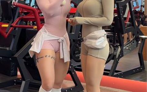 优雅御姐宋昱欣微密圈觅圈作品资源穿搭风格及时尚搭配技巧,探究宋昱欣的时尚之道