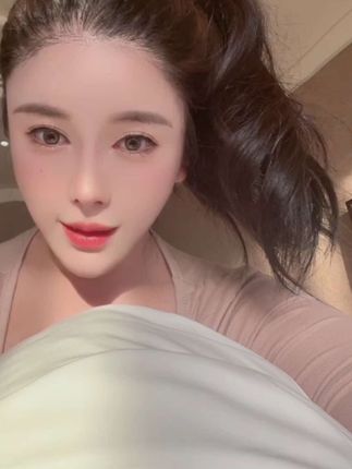 猪小七身材的绝美视角放心看不违规，女神猪小七高清视觉盛宴