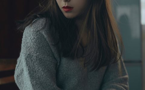 破晓《积赞情绪》 – YiTuYu艺图语